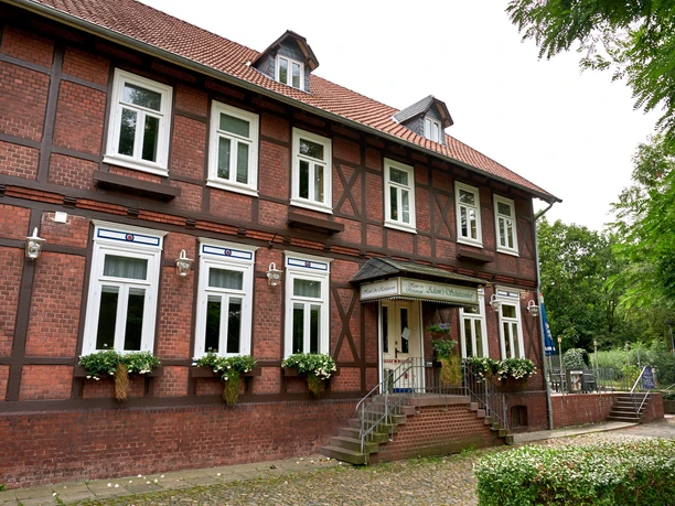 Adams Schützenhof seitliche Ansicht