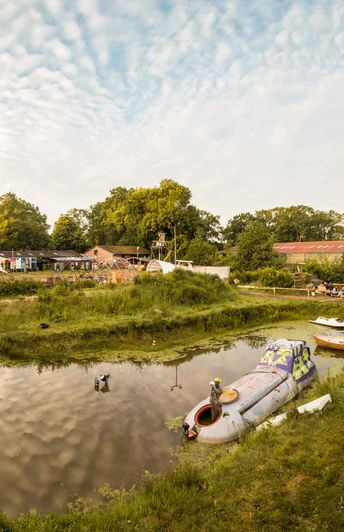 Erhöhte Ansicht auf das Außenareal des Kliemannslandes Erhöhte Ansicht auf das Außenareal des Kliemannslandes