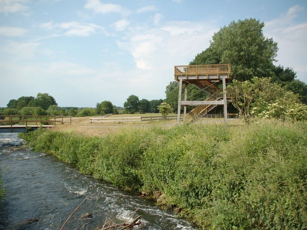 Aussichtsturm gelber Fluss