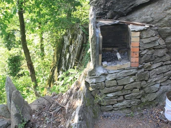 Feuerstelle Kastanienselve 01