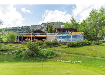 restaurant-golfclub-riederalp-aussenansicht