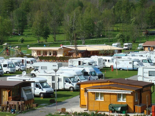 restaurant-camping-eggishorn-fiesch-sommer-1