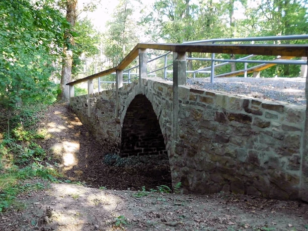 Napoleonbrücke.jpg Blick auf die Napoleonbrücke Gifhorn