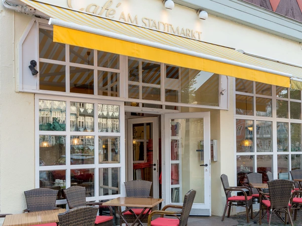 Café am Stadtmarkt: Außenansicht Café am Stadtmarkt: Außenansicht