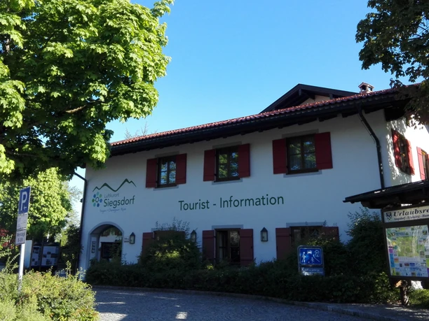 Tourist-Info.jpg