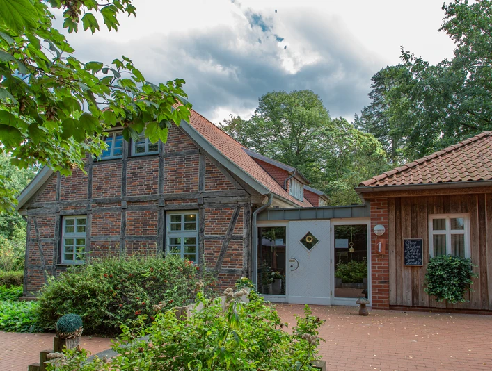 Cafe Alte Schleuse außen_KHB_7214.jpg