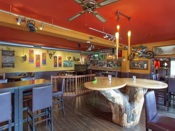 Grüner Jäger innen_KHB_7242.jpg