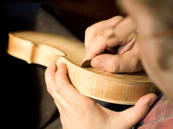 Geigenbau im Musikinstrumenten-Museum Markneukirchen