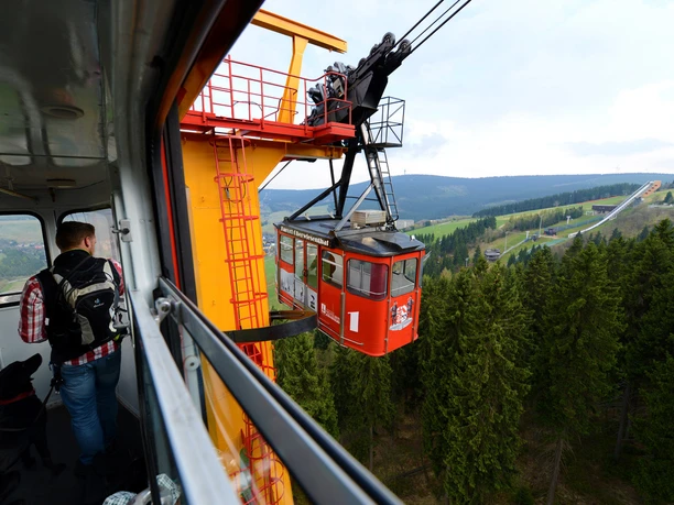 Ausblick von der Fichtelberg-Schwebebahn