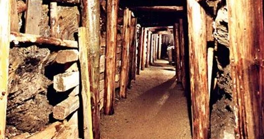 Besucherbergwerk Alaunbergwerk "Ewiges Leben"