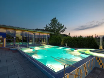 Silber Therme Aussen