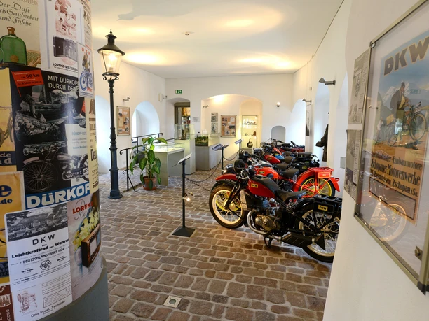 Blick in die DKW-Abteilung