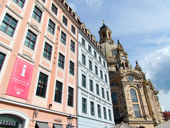 Dresden Information in der QF Passage