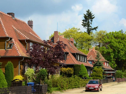 Werkssiedlung mit Holzbauten von Christoph & Unmack