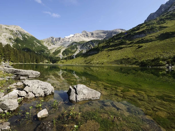 Soiernsee im Soierngebirge bei Krün