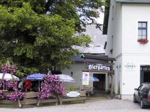 Gasthof mit Biergarten