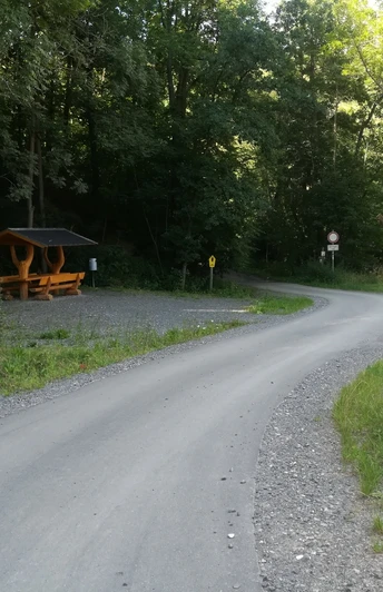 Rastplatz am Abzweig Pirk (Elsterradweg)