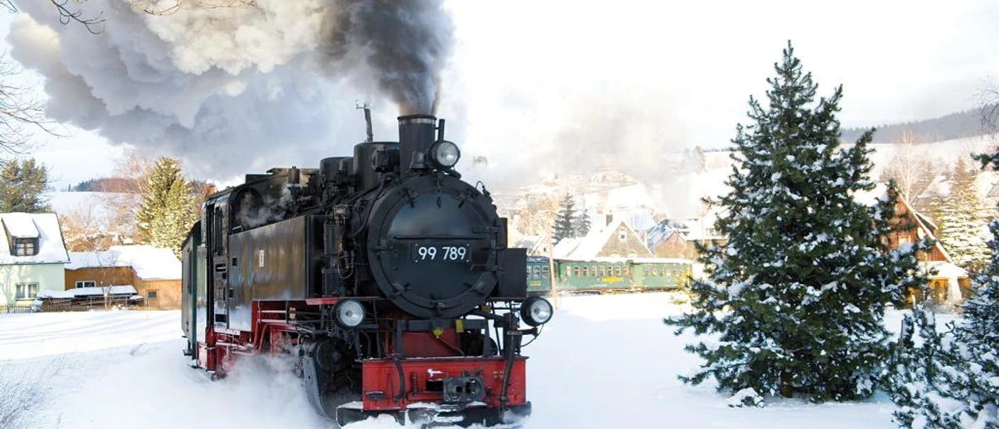 Mit der Fichtelbergbahn im Sehmatal