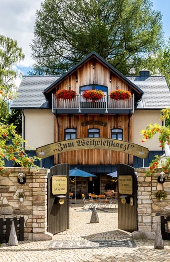 Eingang "Zum Weihrichkarzel" Sehmatal-Neudorf