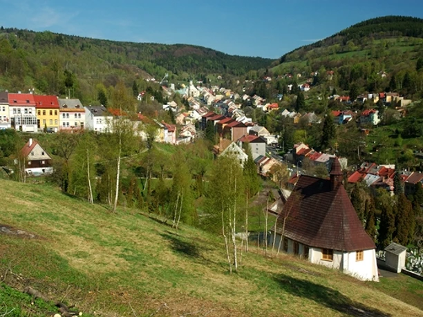 Historische Altstadt St. Joachimsthal - Allerheiligen Spitalkirche