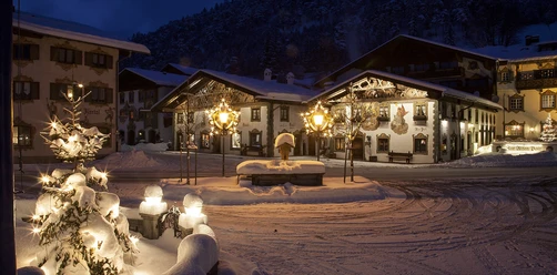 Dorpflatz in Wallgau im Winter