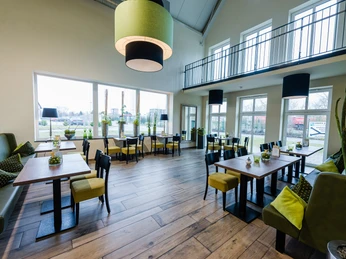 Café im Leeraner Miniaturland Das Bild zeigt das Café im Leeraner MiniaturlandThe picture shows the café in Leer's MiniaturlandBilledet viser caféen i Leer MiniaturlandDe foto toont het café in Leer Miniaturland