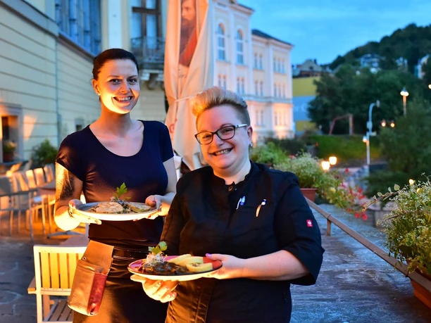 Das Harmonie-Team in Greiz lädt Sie herzlich ein!
