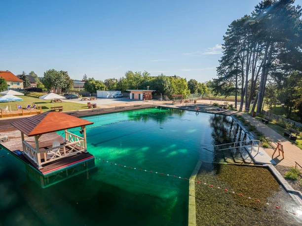 Biologisches Freibad am Thie in Blankenburg Biologisches Freibad am Thie in Blankenburg