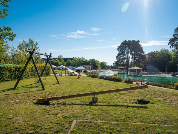 Biologisches Freibad am Thie in Blankenburg