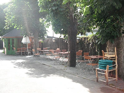 Biergarten "Zum grünen Thal"