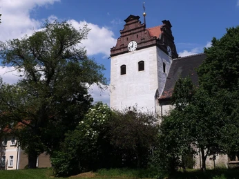 Löbnitz - Evangelische Kirche zu Löbnitz - Station am Lutherweg
