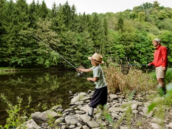 Angler an der Zschopau