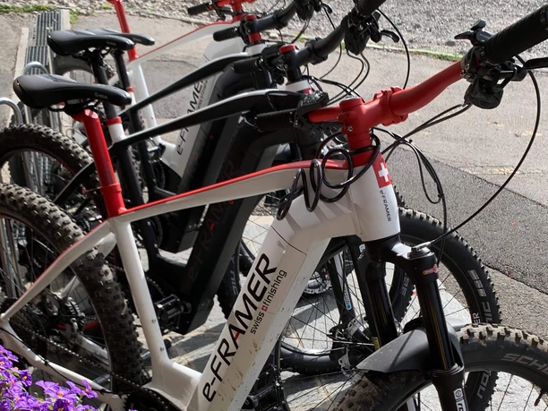 beatenberg-ebike-vermietung-bikes.jpg