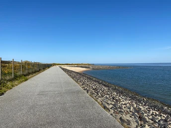 Weg am Wasser gen Norden in Hörnum