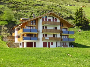 Alpenhaus Steinbock von Süden gesehen