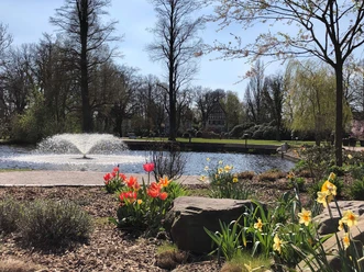 fruehlingsstart-im-kurpark.jpg