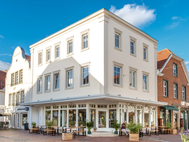 Cafe Aivilo_KHB_8686.jpg