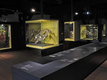 Duderstadt - Das Duderstädter Rathaus - Wertvolle Exponate aus der Stadtgeschichte Duderstadt - Das Duderstädter Rathaus - Wertvolle Exponate aus der Stadtgeschichte