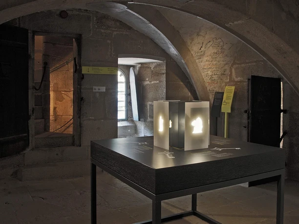 Duderstadt - Das Duderstädter Rathaus - Tief unten im Gewölbekeller Duderstadt - Das Duderstädter Rathaus - Tief unten im Gewölbekeller