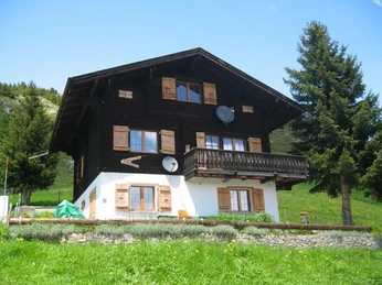 Aussenansicht Sommer 1