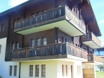 Aussenansicht Sommer