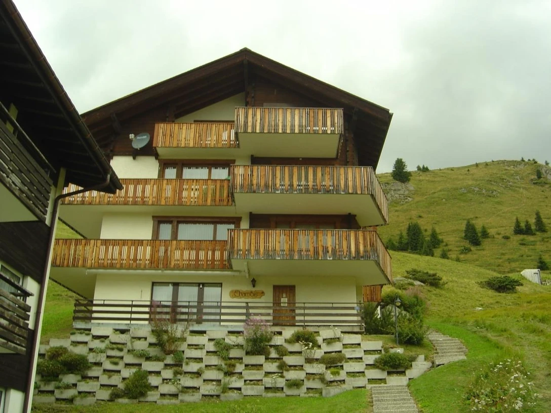 Aussenansicht Sommer