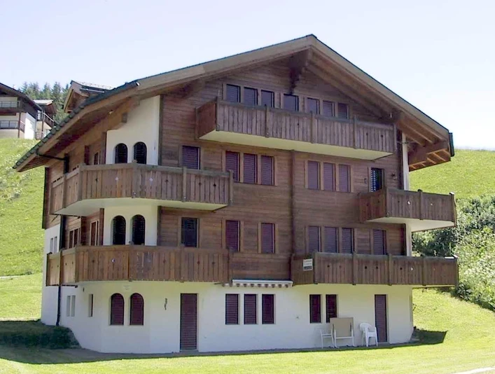 Aussenansicht Sommer