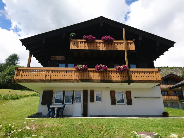 Aussenansicht Sommer