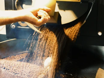 © Sylt Marketing l Julia Petersen_Kaffee aus der Kaffeerösterei Rantum.jpg