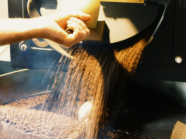 © Sylt Marketing l Julia Petersen_Kaffee aus der Kaffeerösterei Rantum.jpg