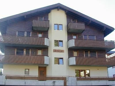 Aussenansicht Sommer