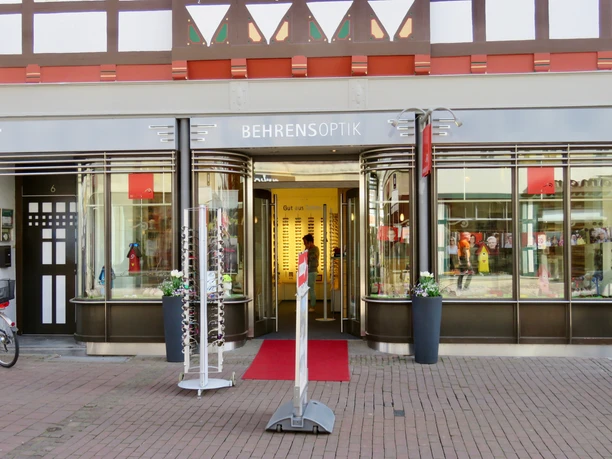 Behrens Optik außen (c) Molau.jpg Behrens Optik