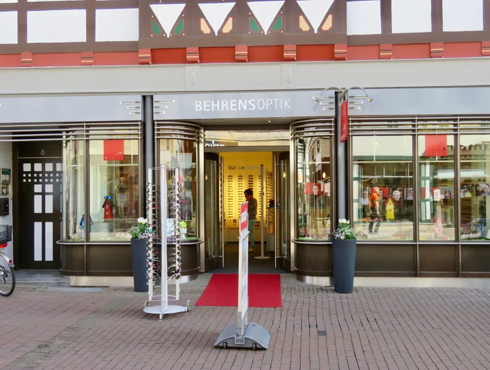 Behrens Optik außen (c) Molau.jpg Behrens Optik