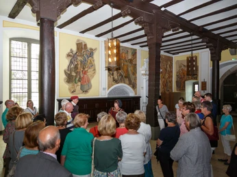 Stadsrondleiding in het benedenstadhuis, Hann. Münden
